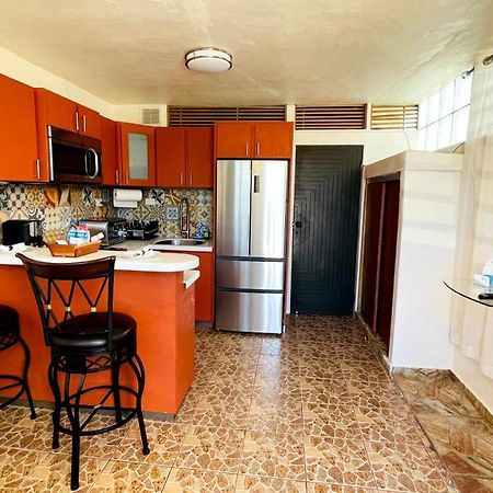 פונצ'ה Cozy Studio Retreat With Private Parking And Free Laundry מראה חיצוני תמונה